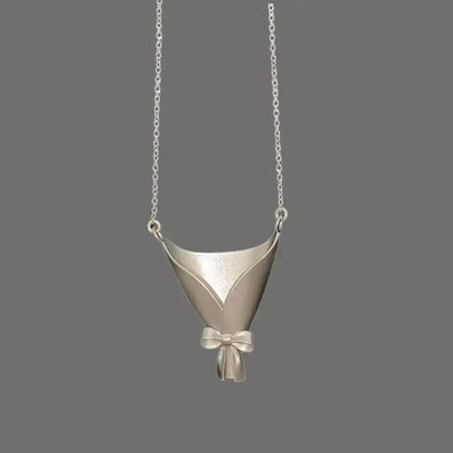 Elegant Bow Pendant Necklace 🎀✨